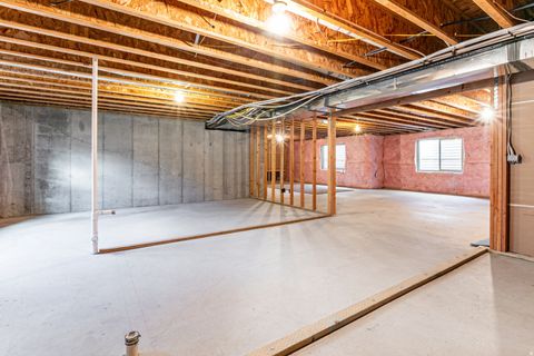 Tiny photo for 6611 E 100 S, Huntsville, UT 84317 (MLS # 2129035)