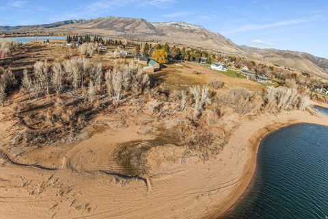 Tiny photo for 6611 E 100 S, Huntsville, UT 84317 (MLS # 2129035)