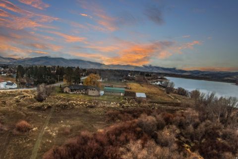 Tiny photo for 6611 E 100 S, Huntsville, UT 84317 (MLS # 2129035)
