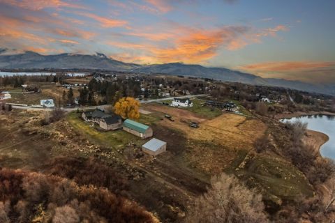 Tiny photo for 6611 E 100 S, Huntsville, UT 84317 (MLS # 2129035)