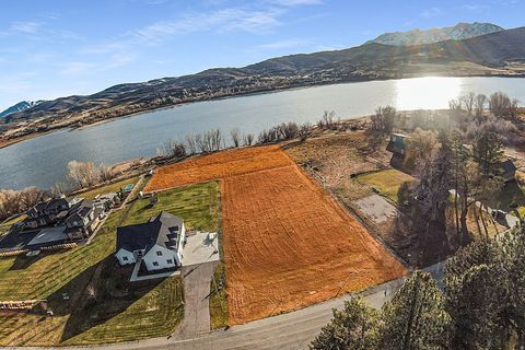 Tiny photo for 6611 E 100 S, Huntsville, UT 84317 (MLS # 2129035)