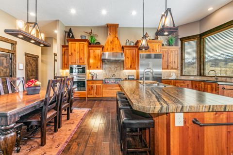 Tiny photo for 6611 E 100 S, Huntsville, UT 84317 (MLS # 2129035)