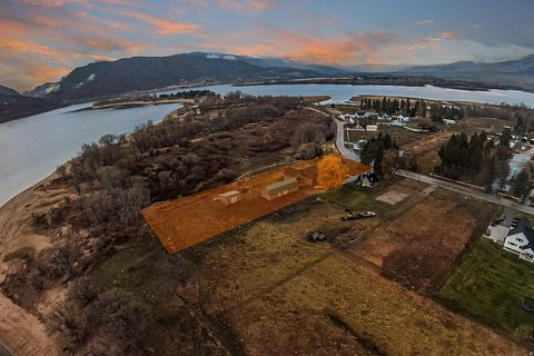 Tiny photo for 6611 E 100 S, Huntsville, UT 84317 (MLS # 2129035)