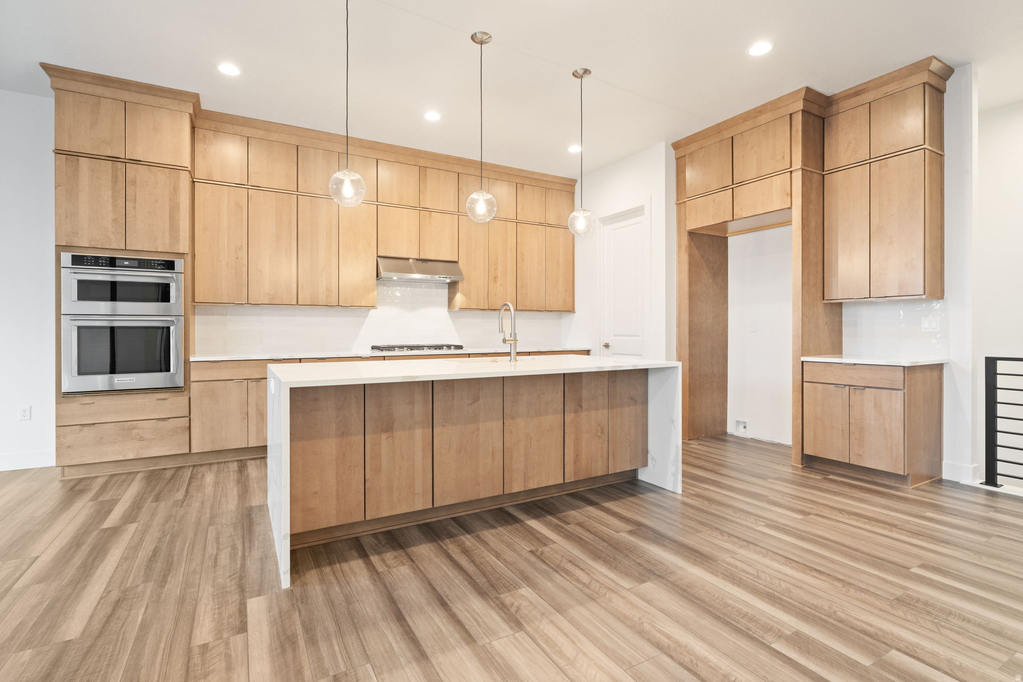 WESTLAKE VISTAS - Residential