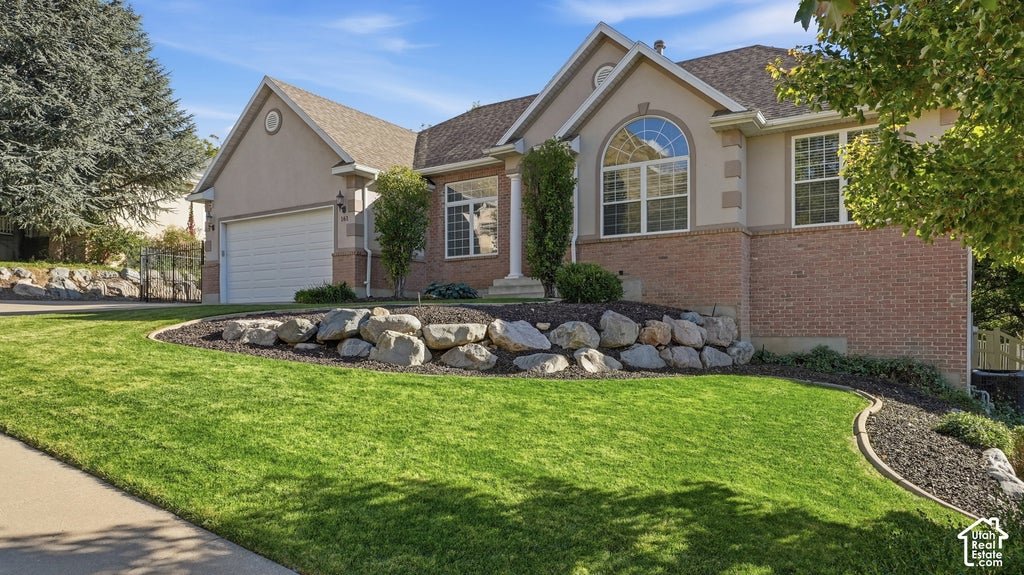 Photo of 161 SHANNON DR, Farmington, UT 84025 (MLS # 2192495)