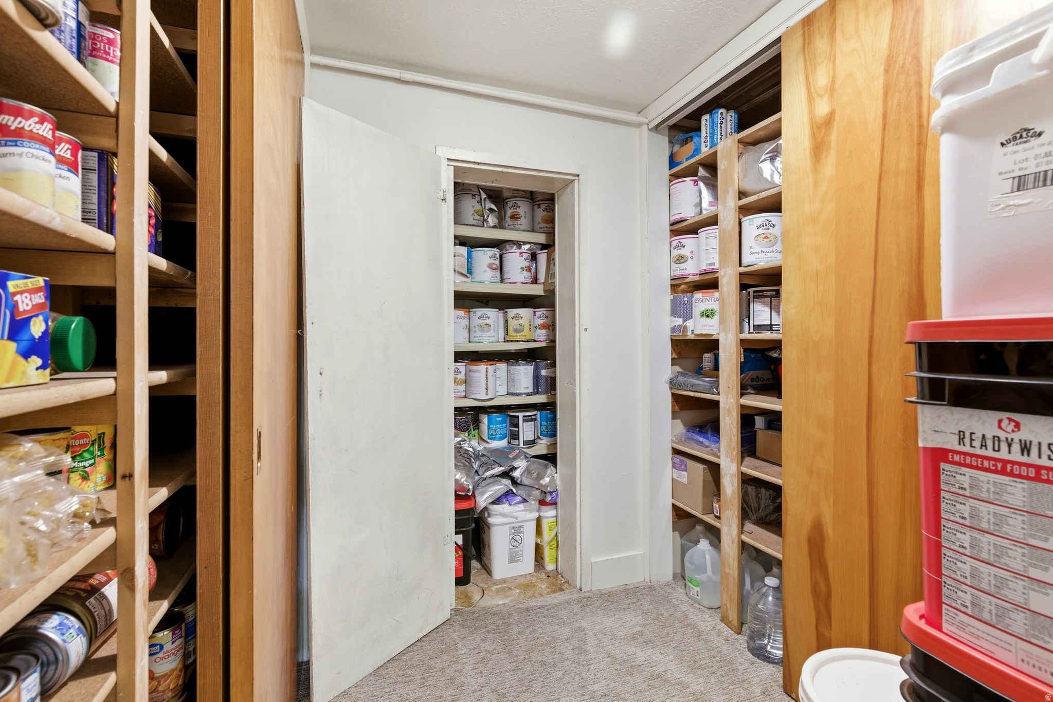 IMPERIAL HEIGHTS - Residential