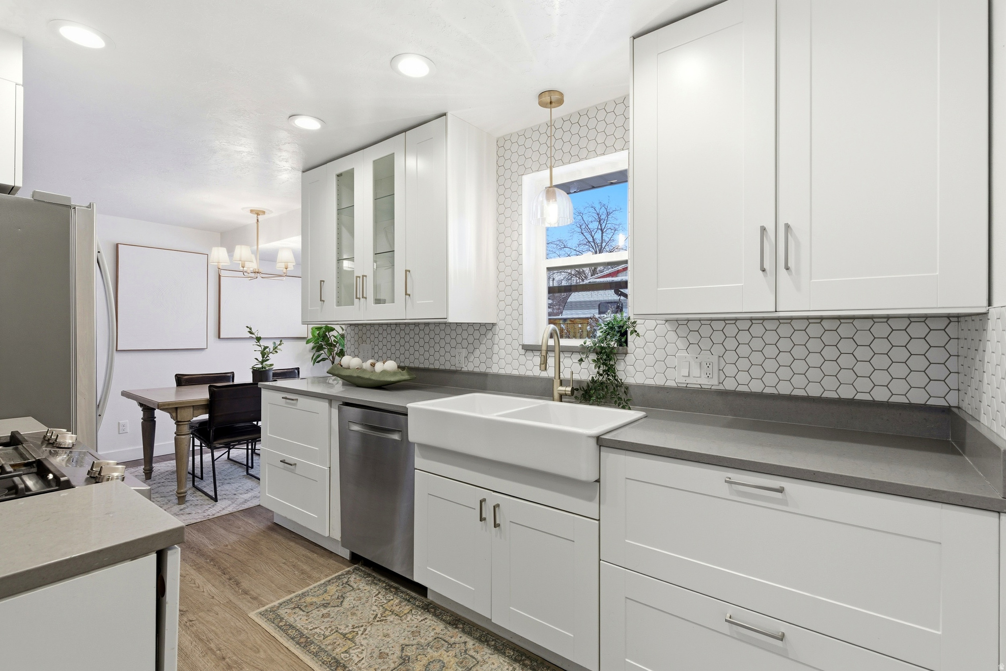 IMPERIAL HEIGHTS - Residential