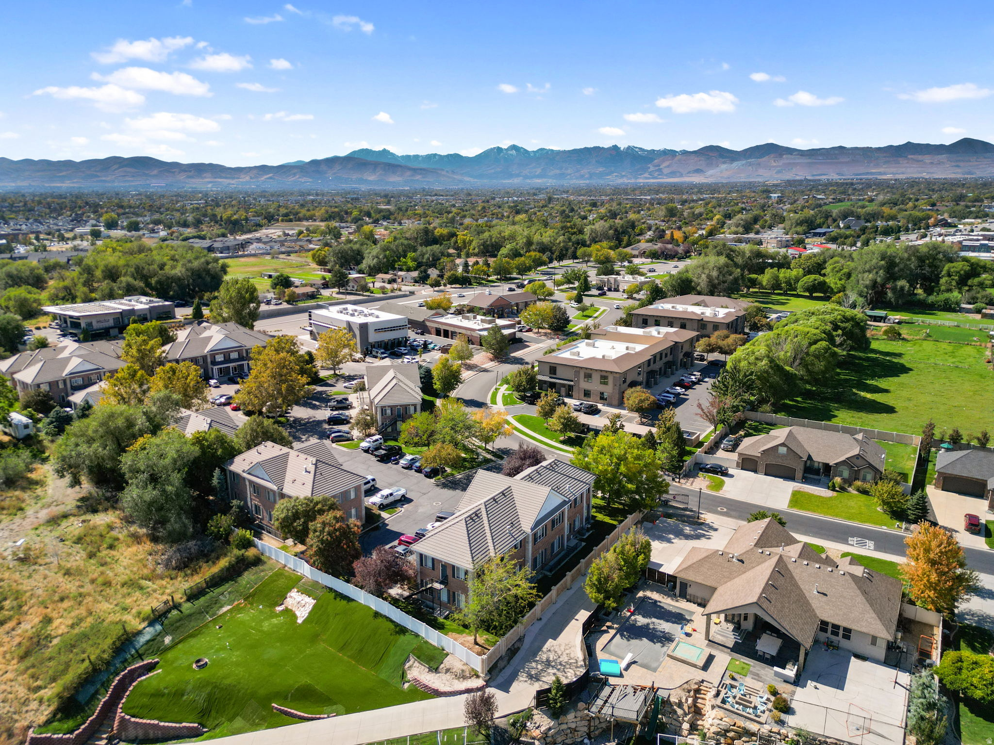 MARQUIS AT SOUTHTOWNE CONDO - Commercial Sale