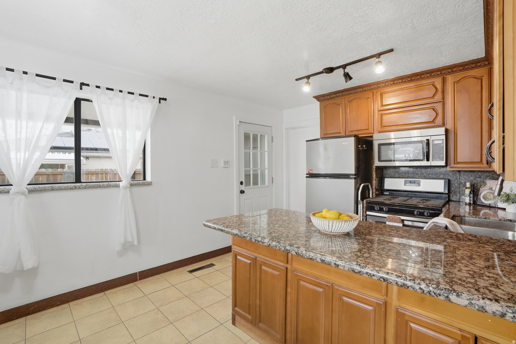 HOFFMAN HEIGHTS - Residential