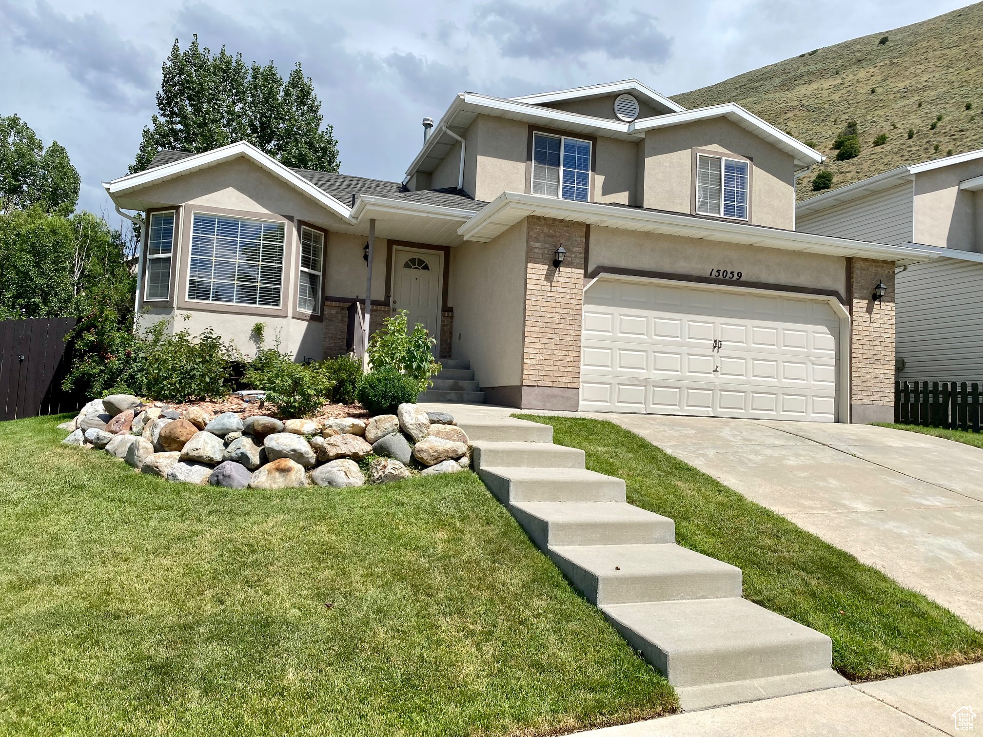 CENTENNIAL HEIGHTS PL C - Residential Lease