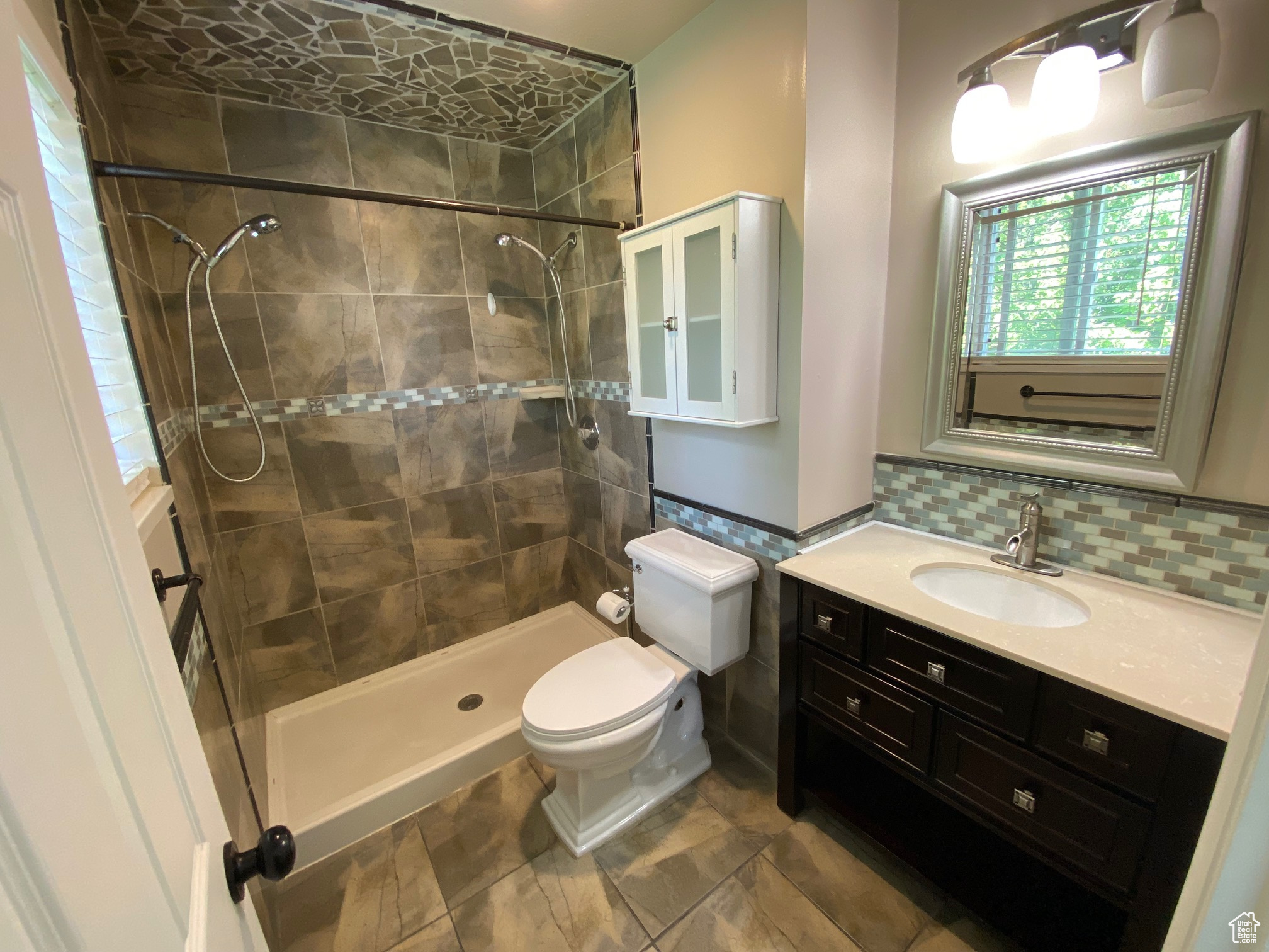 CENTENNIAL HEIGHTS PL C - Residential Lease