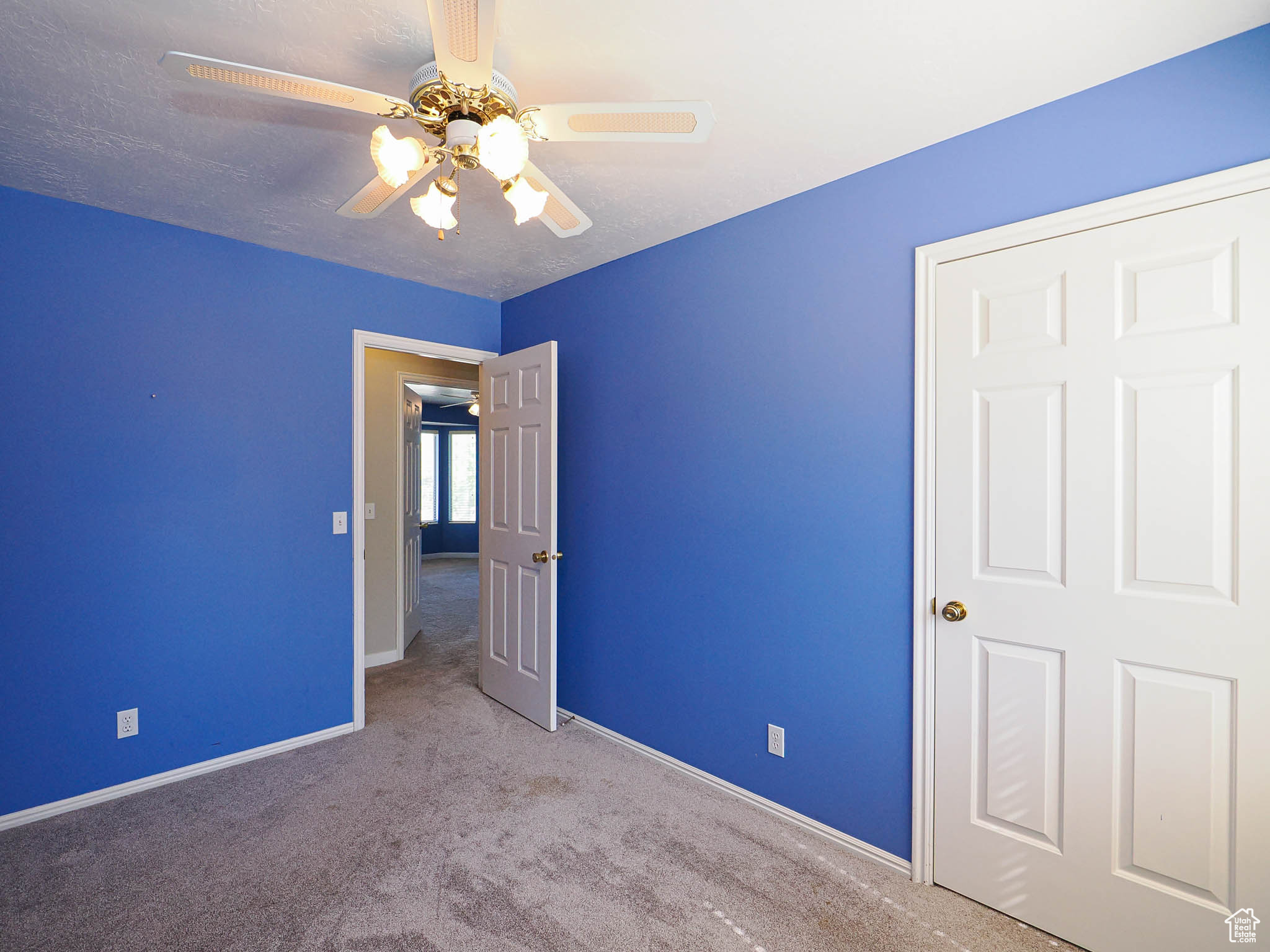 5462 S Crosscourt, Taylorsville, Utah image 32