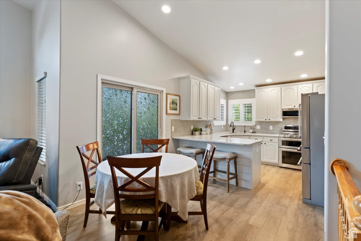 HILLHAVEN - Residential
