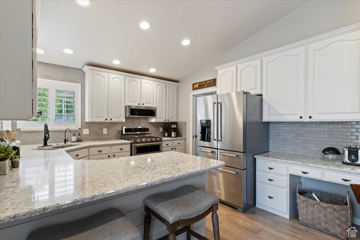 HILLHAVEN - Residential