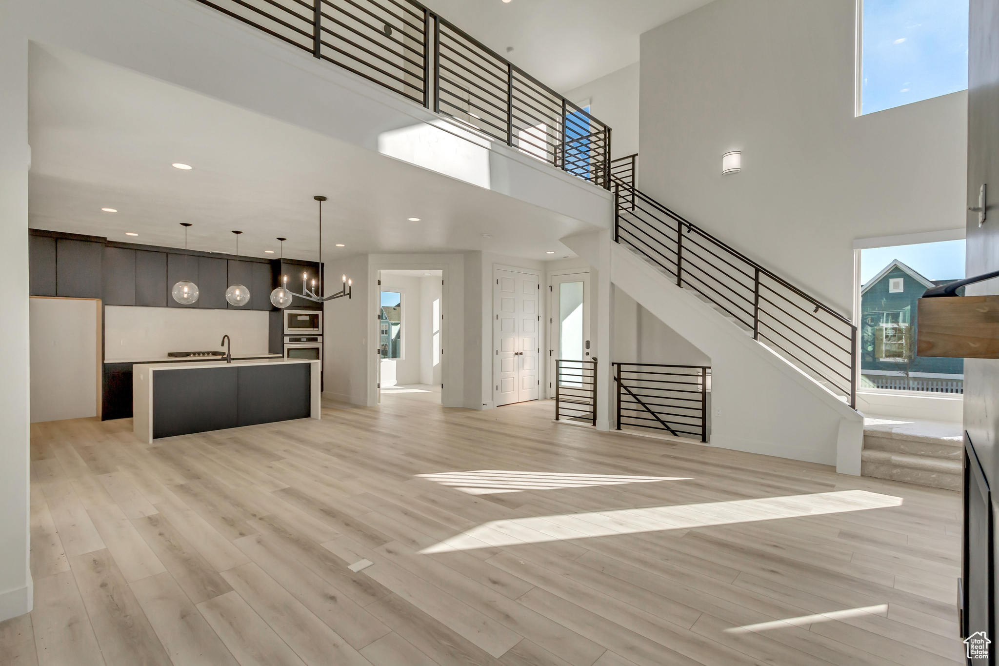 6904 W Lake Ave #213, South Jordan, Utah image 5
