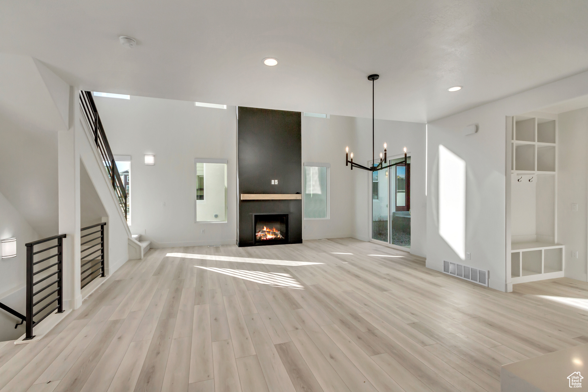6904 W Lake Ave #213, South Jordan, Utah image 6