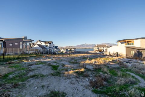 Tiny photo for 1627 S WILTSHIRE LN #103, Saratoga Springs, UT 84045 (MLS # 2119782)