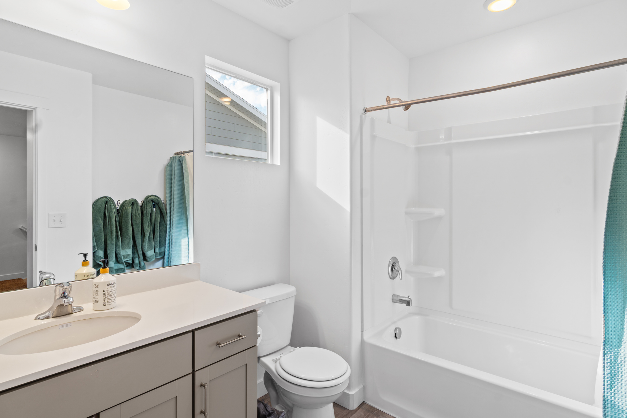 NORTHSHORE - Residential