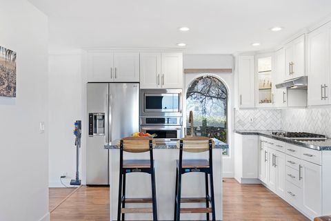 Tiny photo for 3252 S TETON DR E, Salt Lake City, UT 84109 (MLS # 2140596)