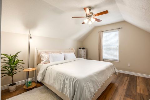 Tiny photo for 834 E 12085 S, Draper, UT 84020 (MLS # 2133324)