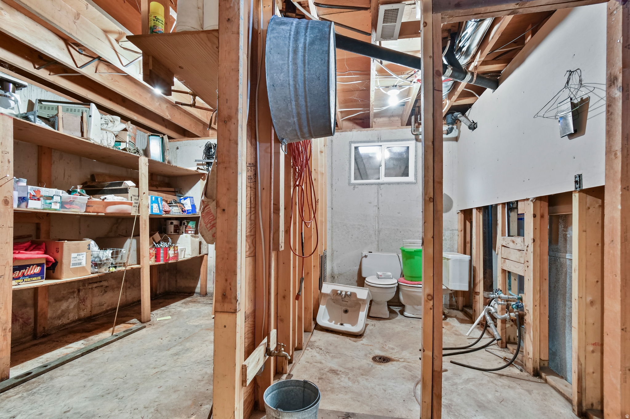 HIDDEN LAKE SUBDIVISION - Residential