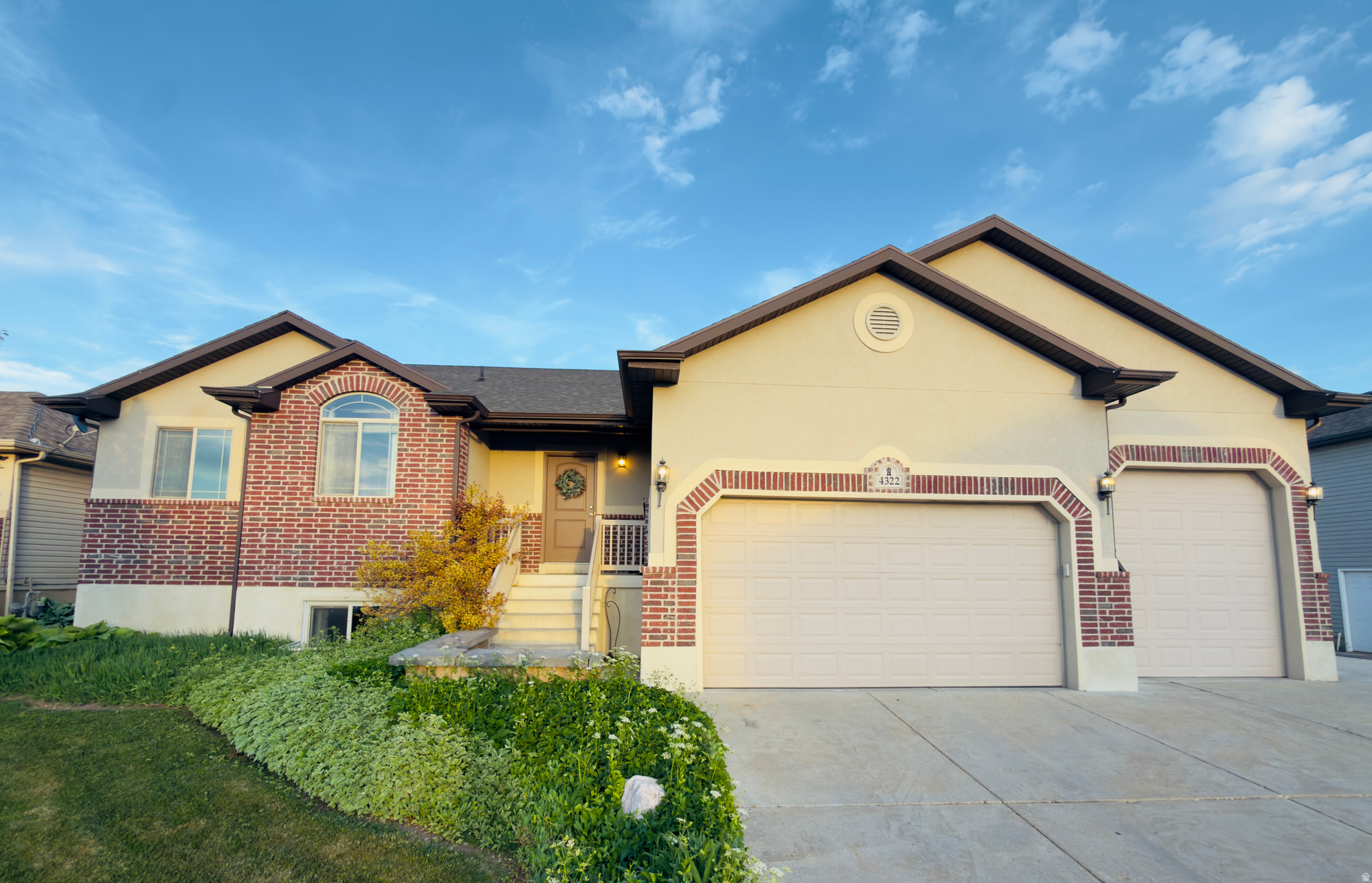 CANTERBURY CROSSING - Residential