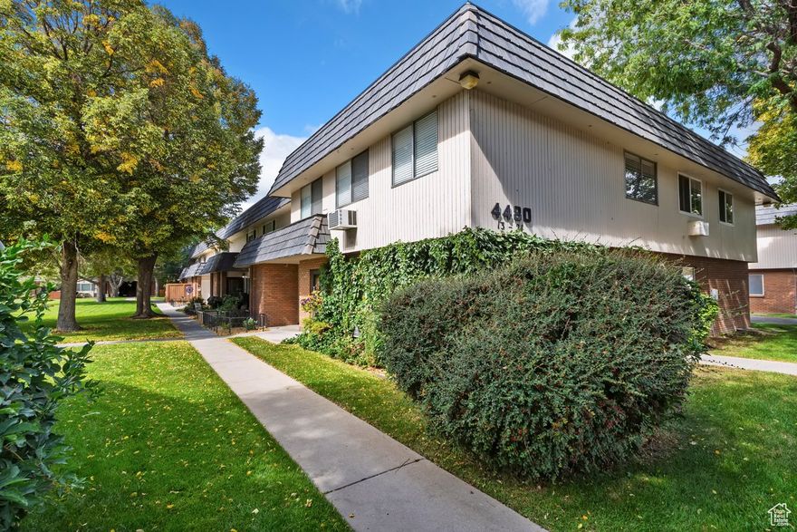 **Seller Financing is available** Discover this charming & spacious 1-bedroom, 1-bath condo featuring brand new flooring and fresh paint throughout, along with an updated bathroom. Enjoy the convenience of easy freeway access and nearby shopping & dinning options, all nestled in a peaceful neighborhood. This property is ready for your to make it your home.