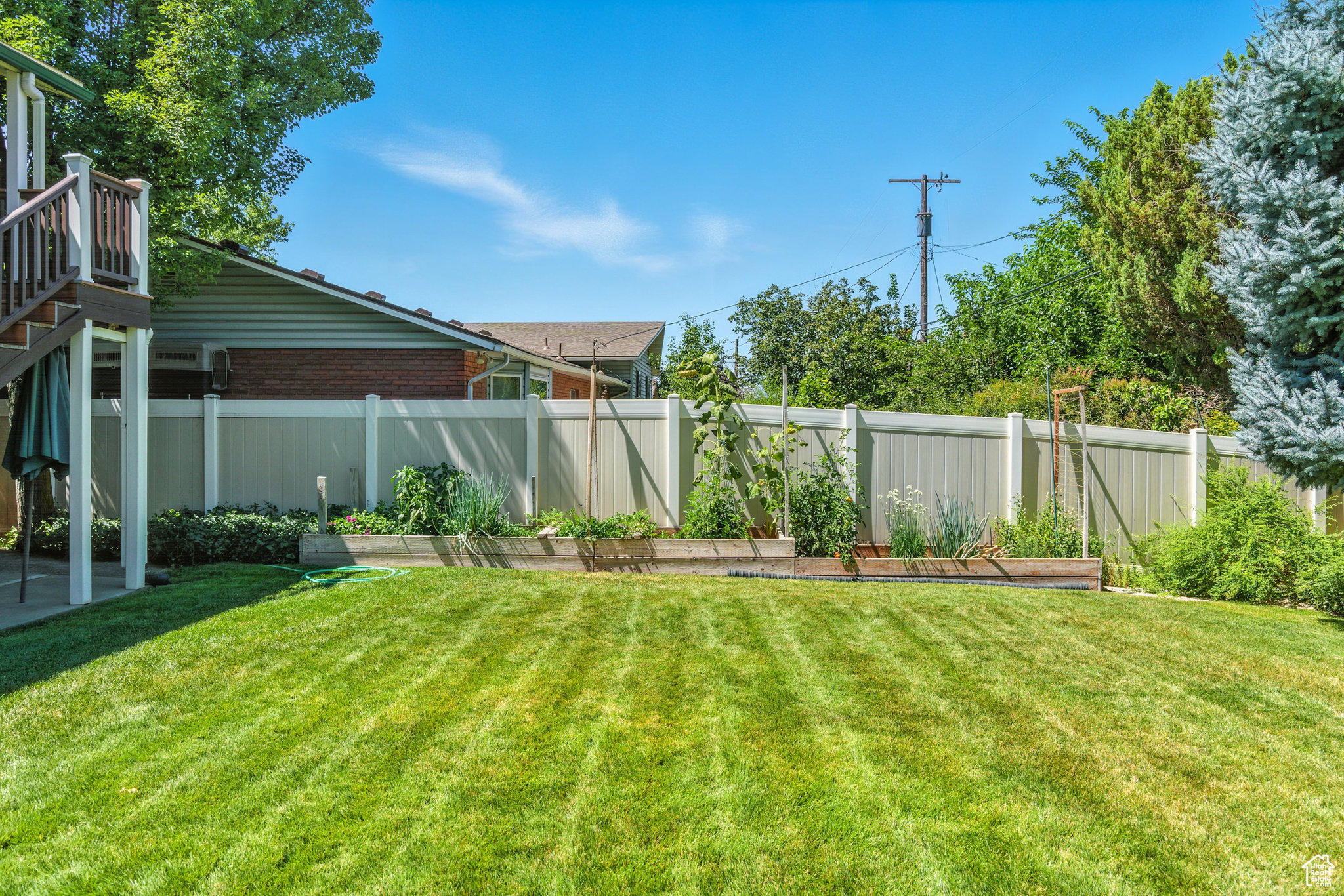 COLONIAL HEIGHTS - Residential