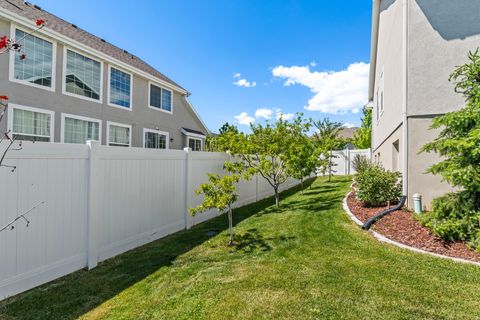 Tiny photo for 701 W 2990 N, Lehi, UT 84043 (MLS # 2159504)