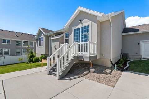 Tiny photo for 701 W 2990 N, Lehi, UT 84043 (MLS # 2159504)