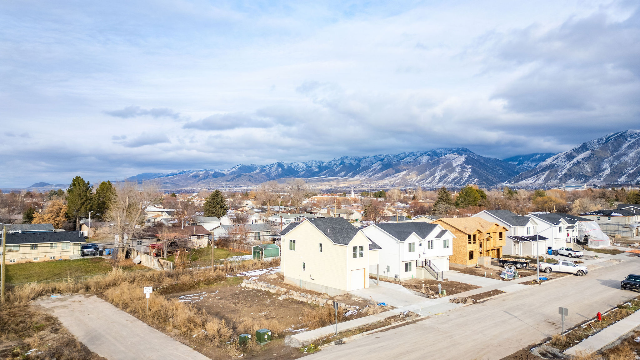 LLOYD ESTATES SUBDIVISION - Residential