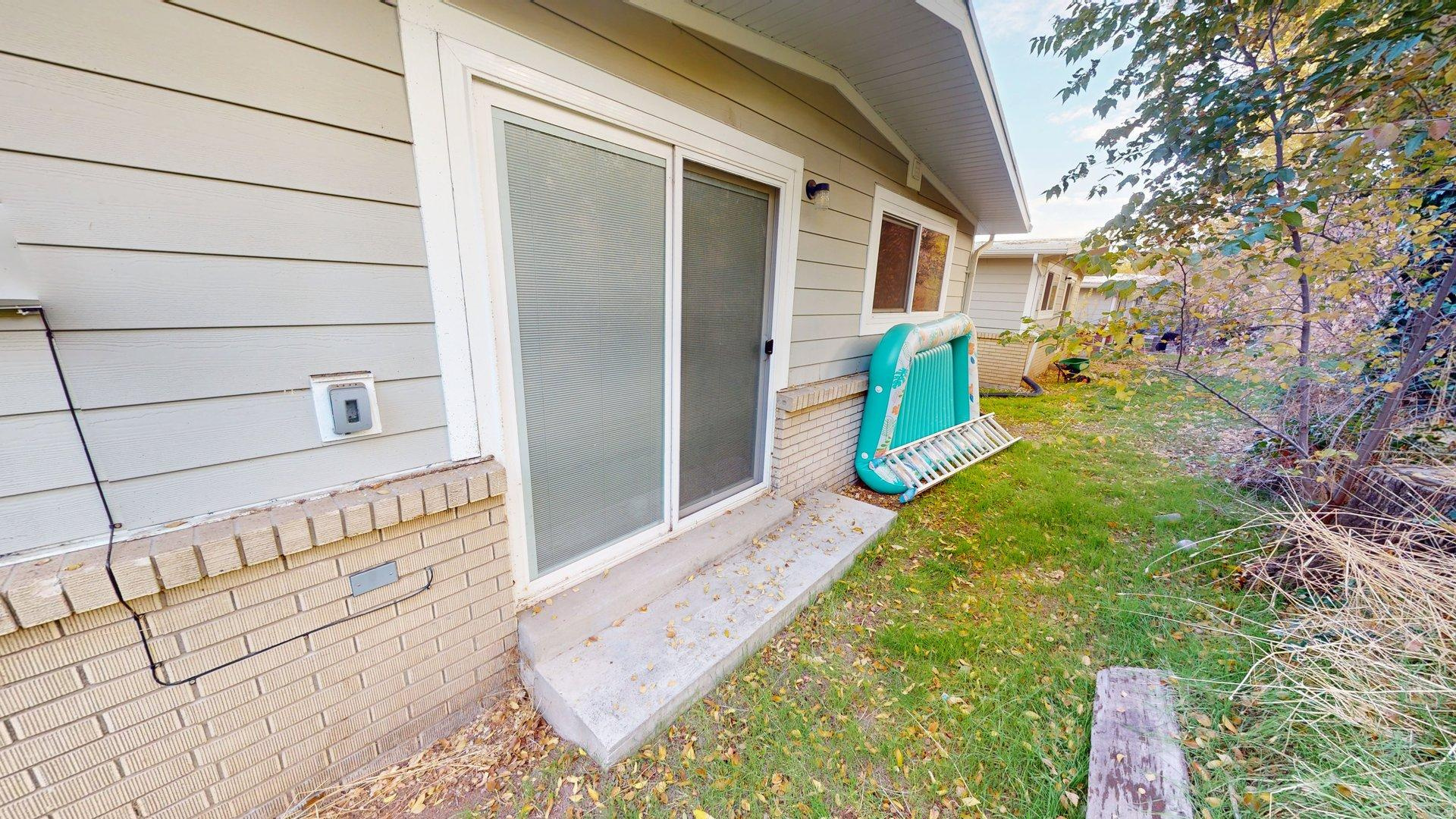 SILVER SHADOWS ESTAT - Residential Income