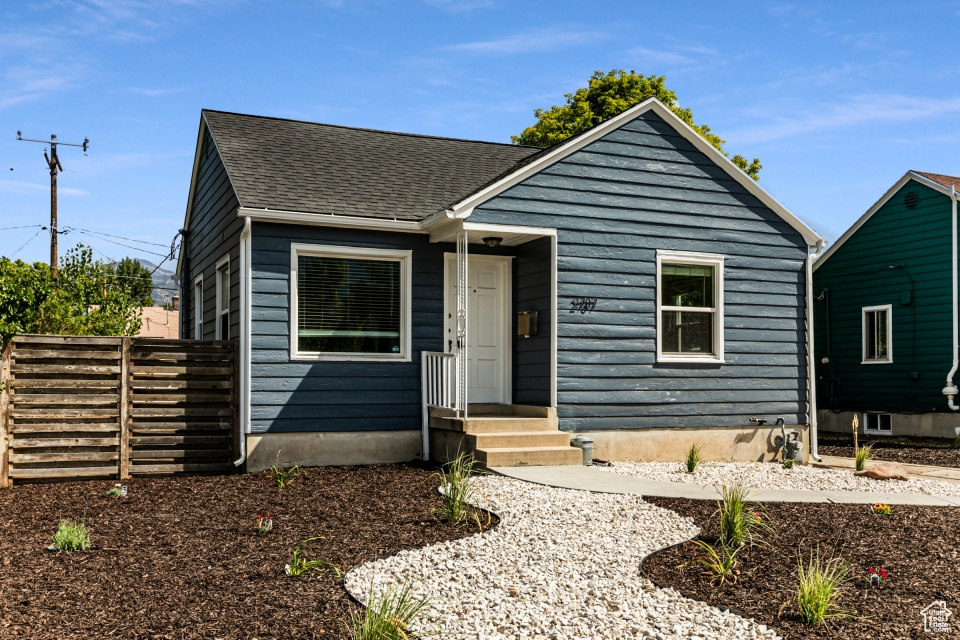 Millcreek, Utah 84106, United States, 4 Bedrooms Bedrooms, ,2 BathroomsBathrooms,Residential,Pending,44155