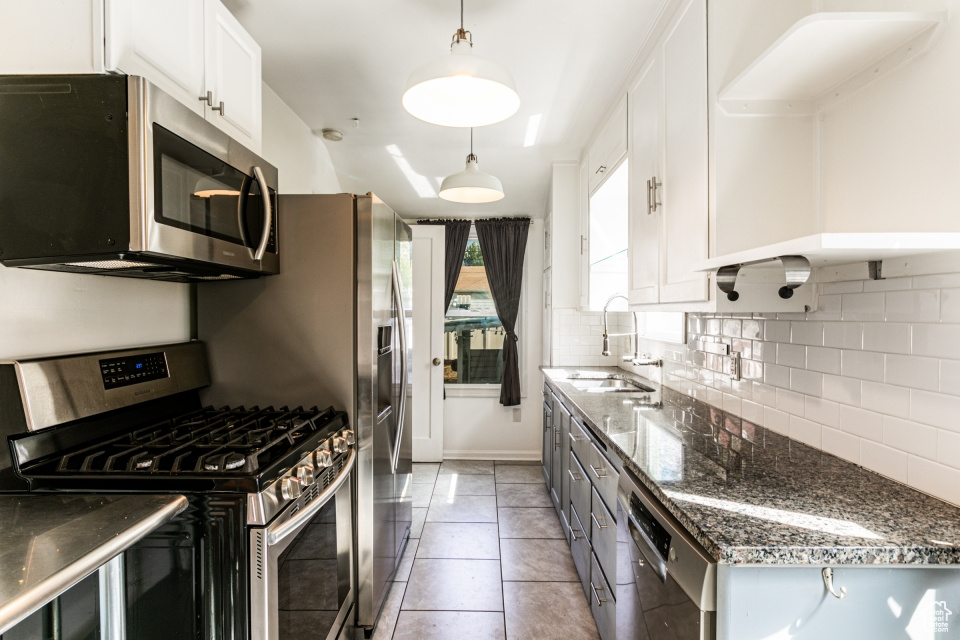 Millcreek, Utah 84106, United States, 4 Bedrooms Bedrooms, ,2 BathroomsBathrooms,Residential,Pending,44155