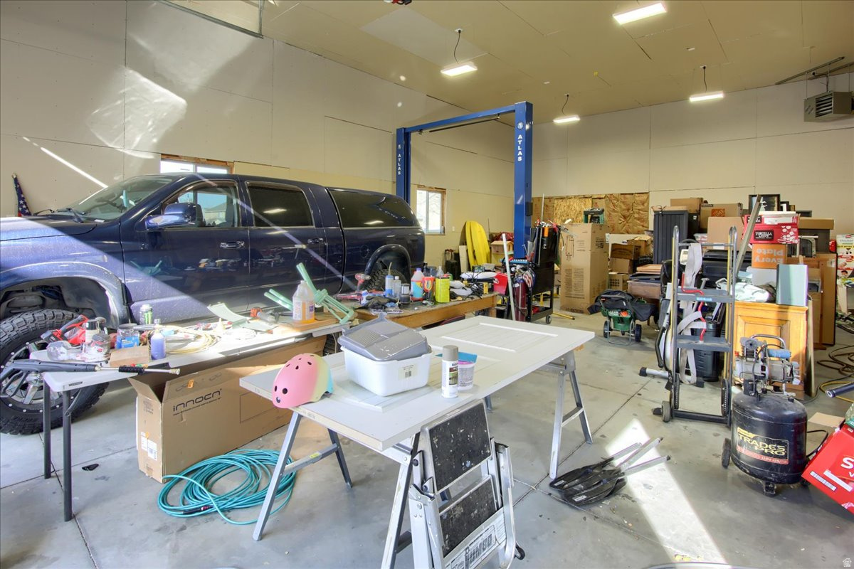 PHEASANTBROOK - Residential