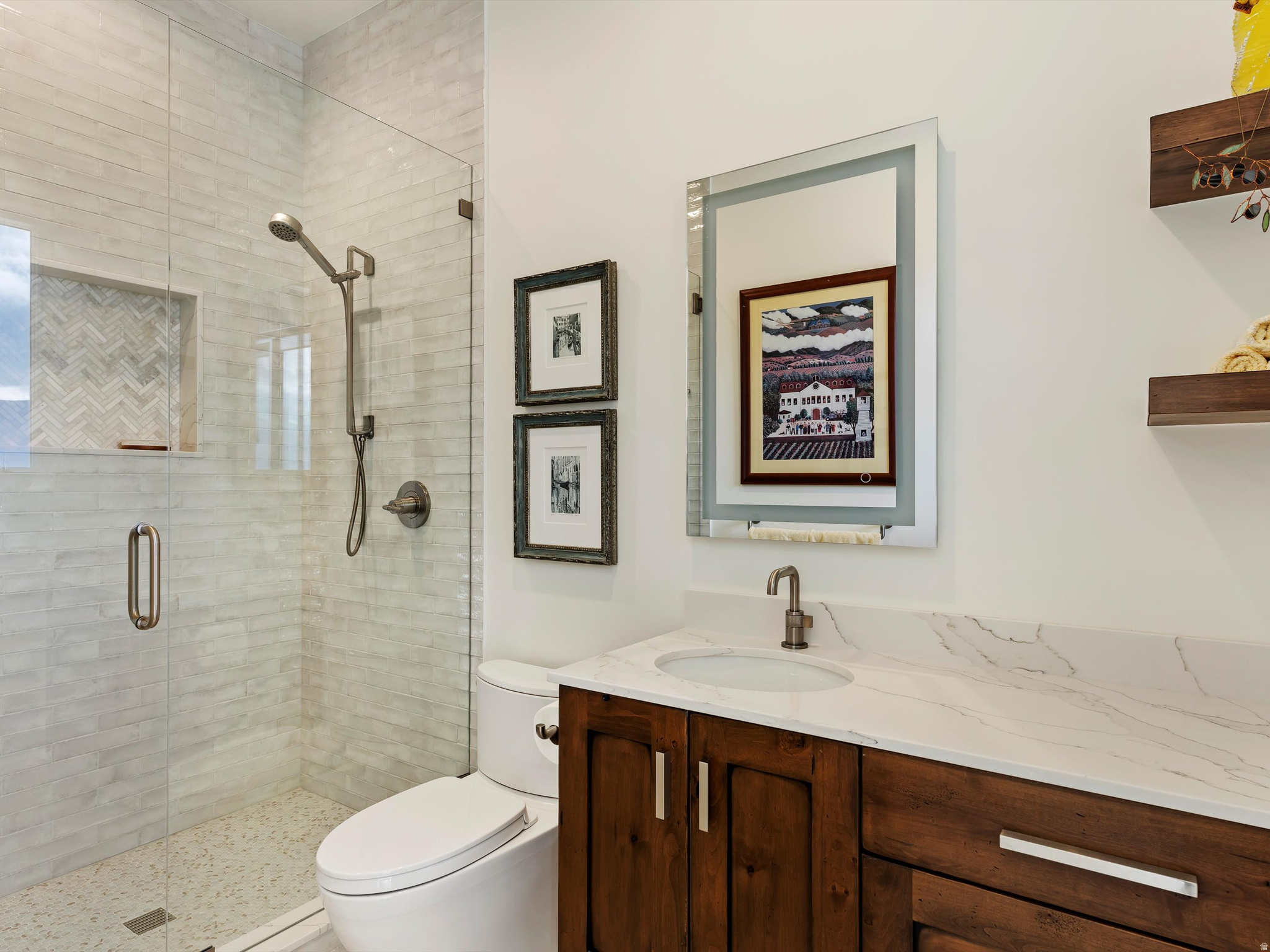 THE HIGHLANDS - Residential