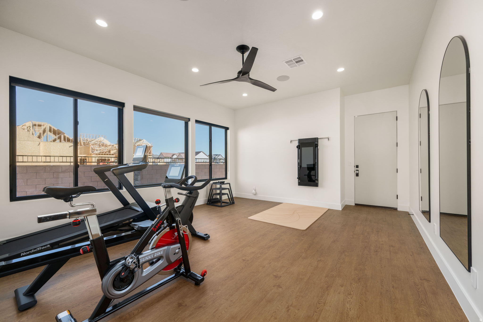 HOMESTEADS AT STUCKI FARMS - Residential