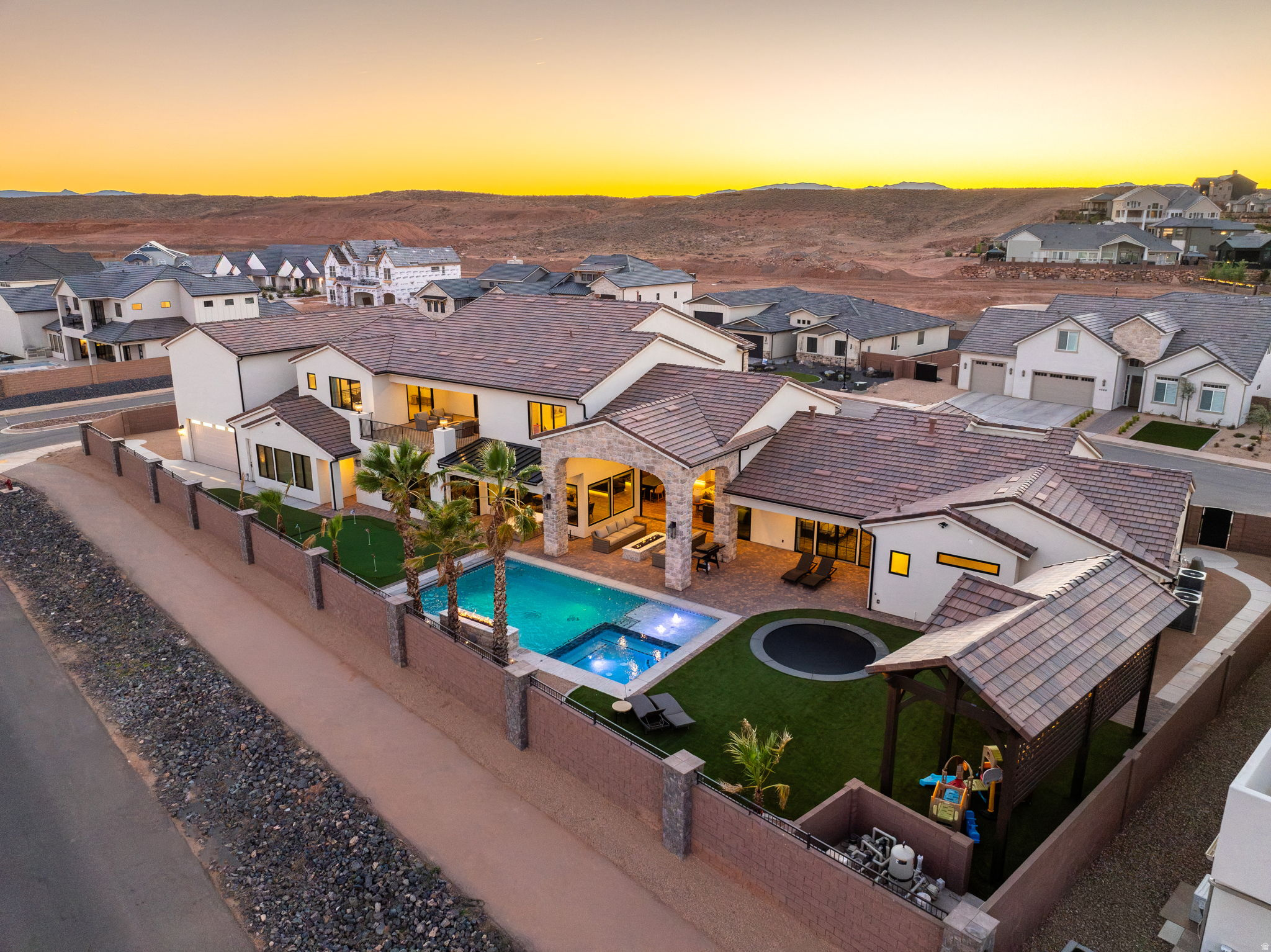HOMESTEADS AT STUCKI FARMS - Residential