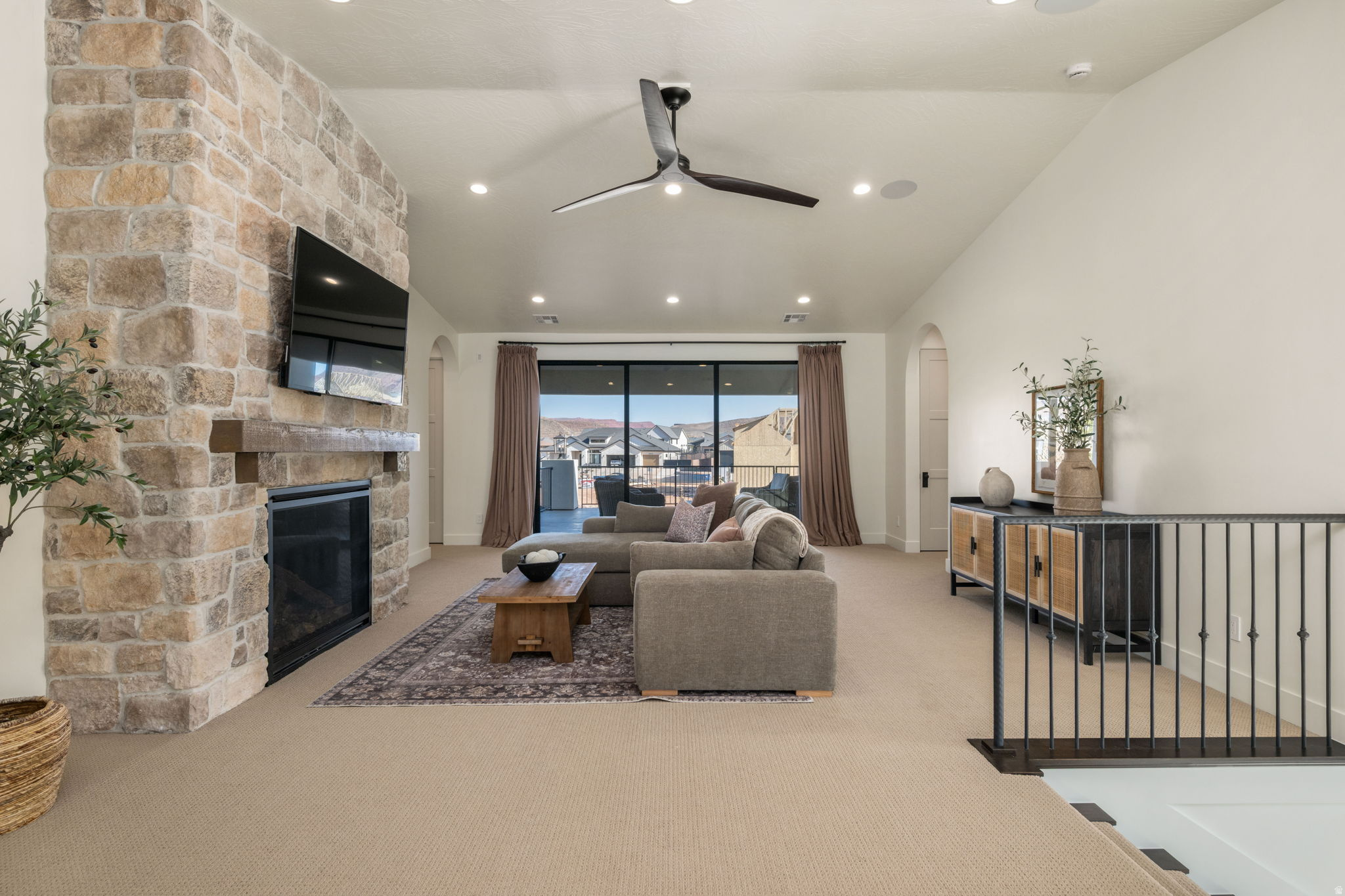 HOMESTEADS AT STUCKI FARMS - Residential