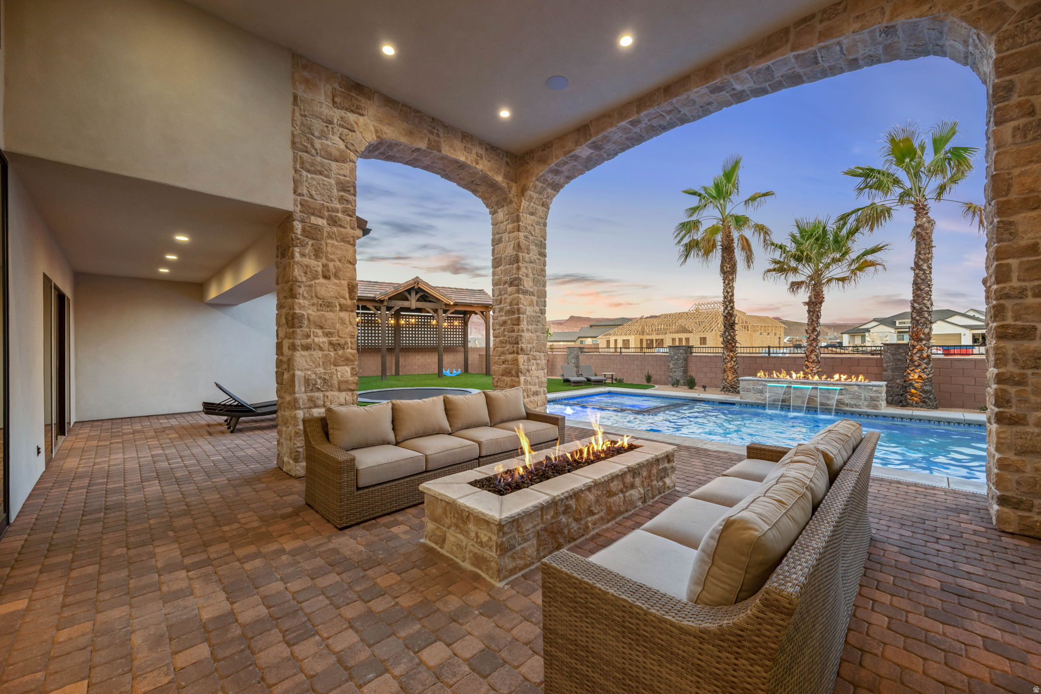 HOMESTEADS AT STUCKI FARMS - Residential