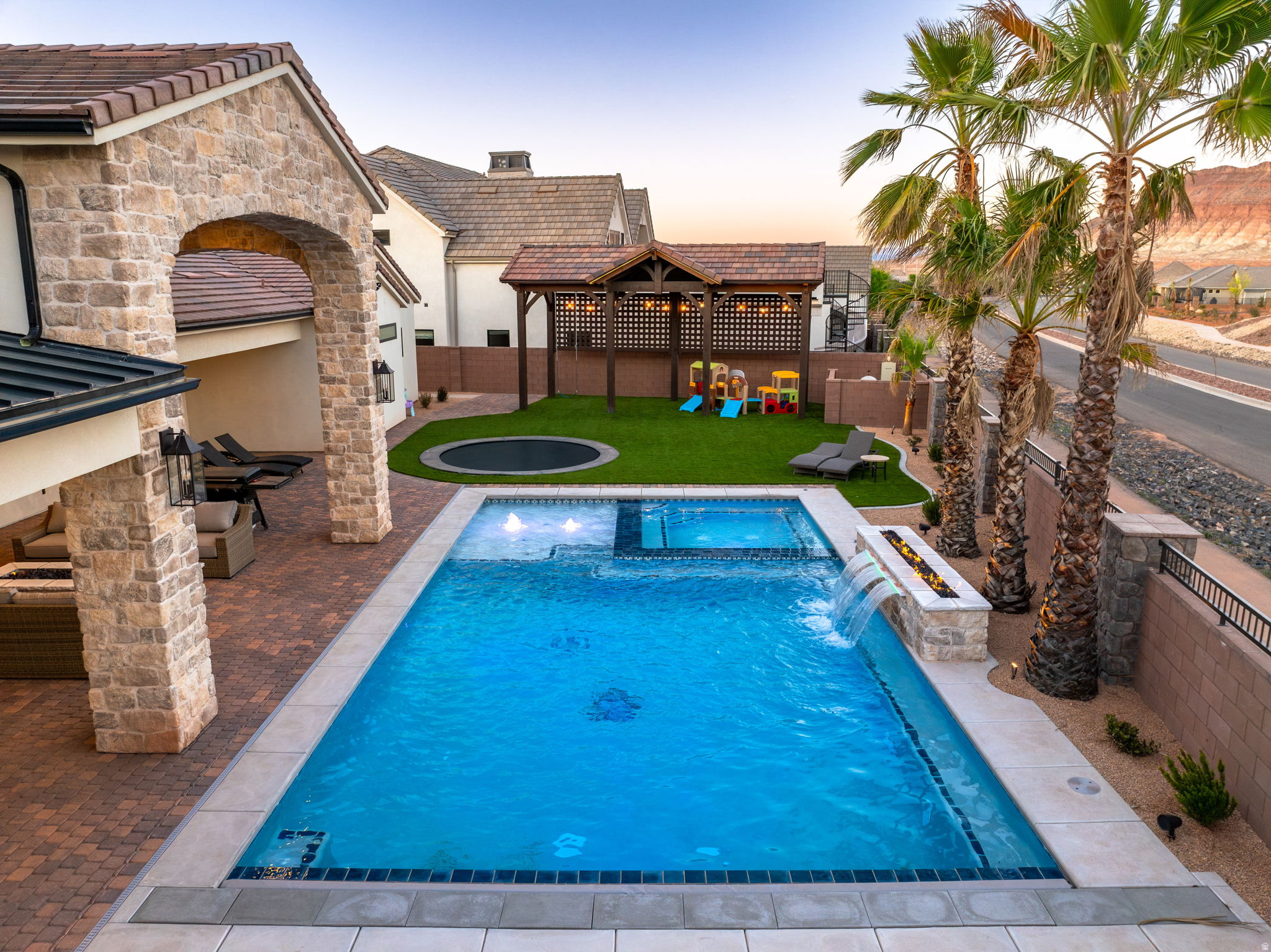 HOMESTEADS AT STUCKI FARMS - Residential