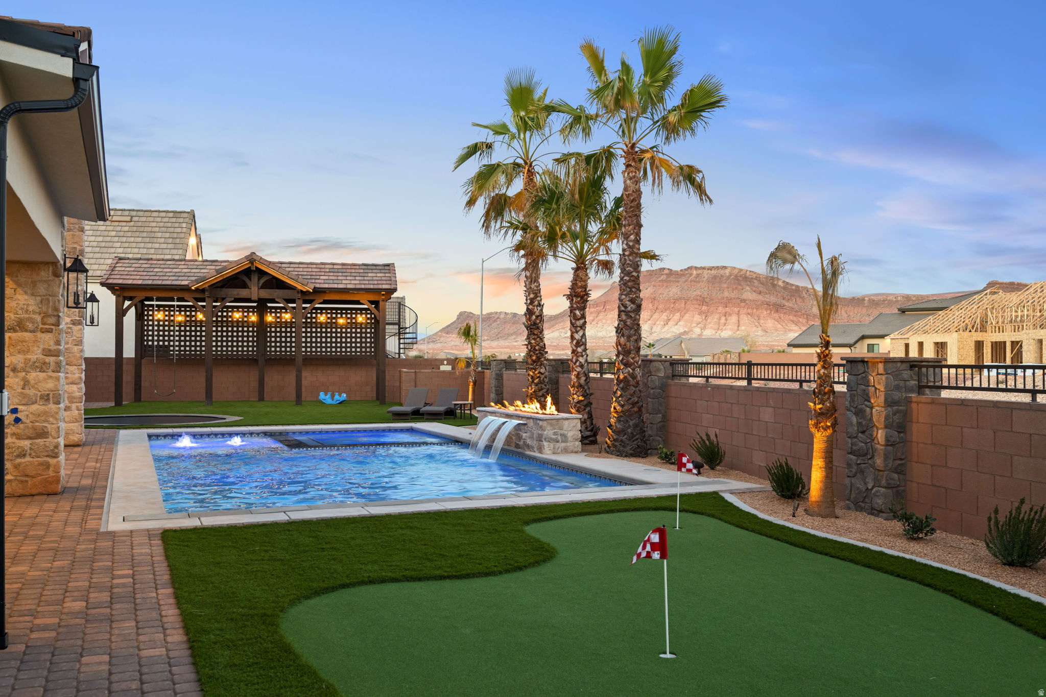 HOMESTEADS AT STUCKI FARMS - Residential