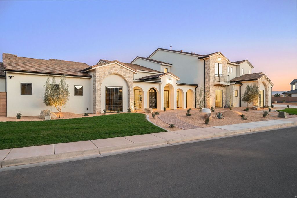 Photo of 4871 S HOMESTEAD WAY, Washington, UT 84780 (MLS # 2143728)