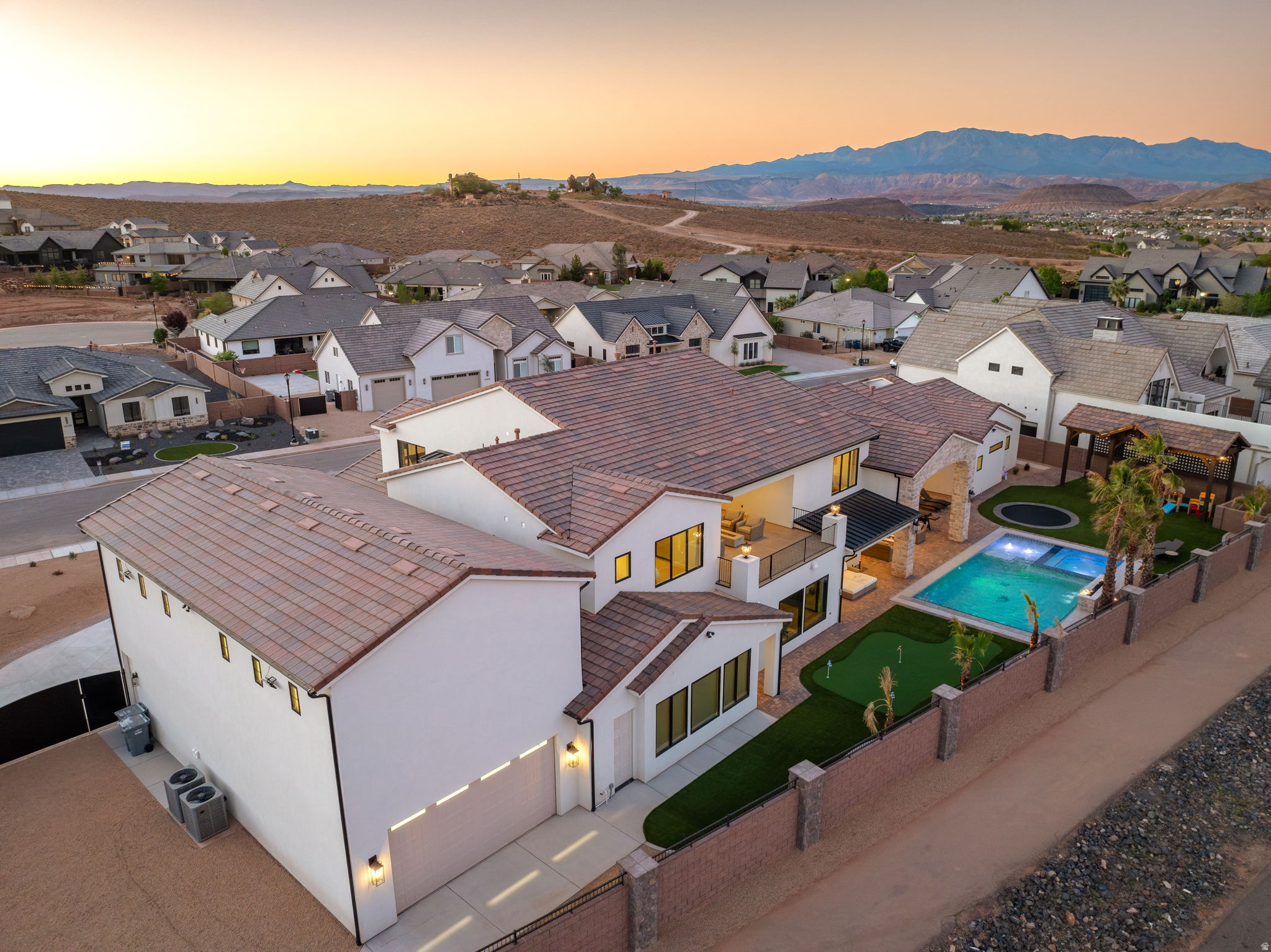 HOMESTEADS AT STUCKI FARMS - Residential
