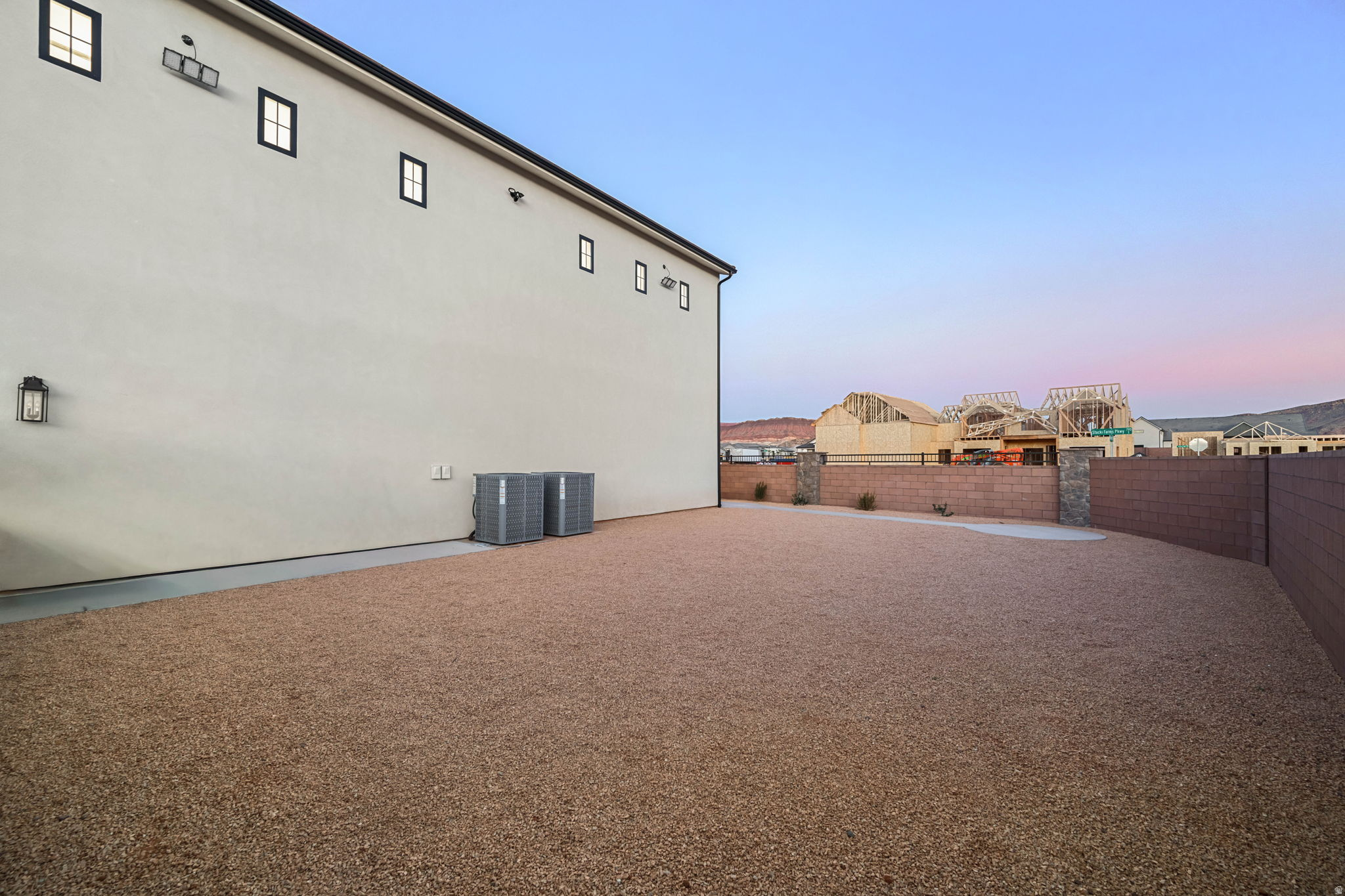 HOMESTEADS AT STUCKI FARMS - Residential