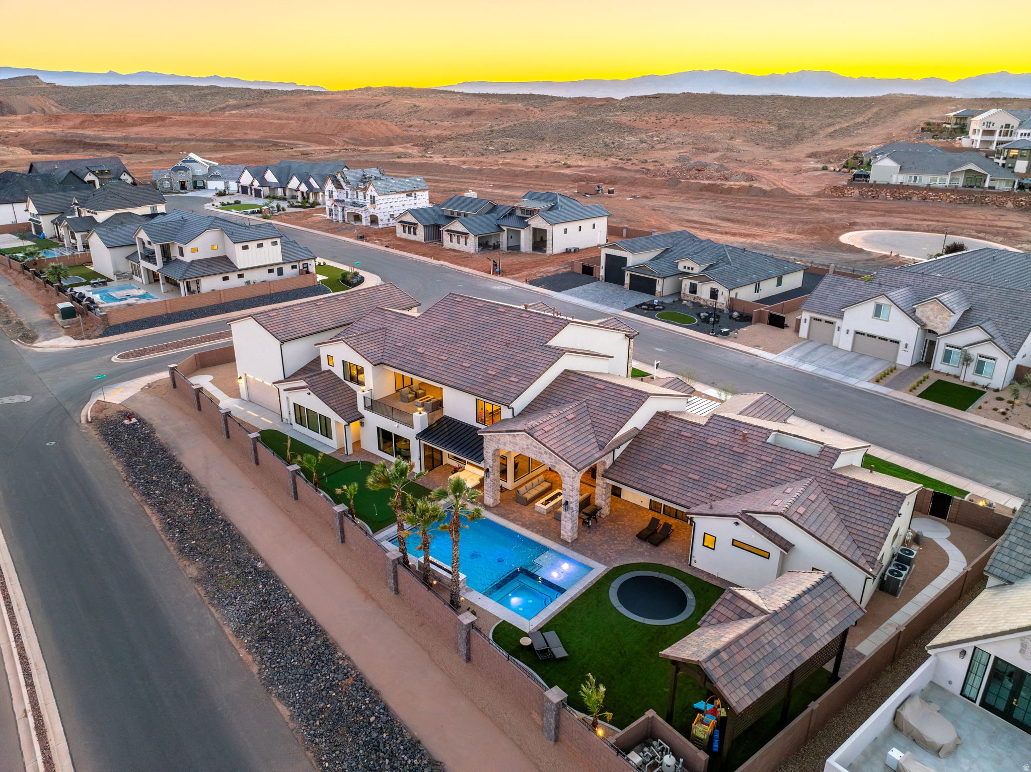 HOMESTEADS AT STUCKI FARMS - Residential