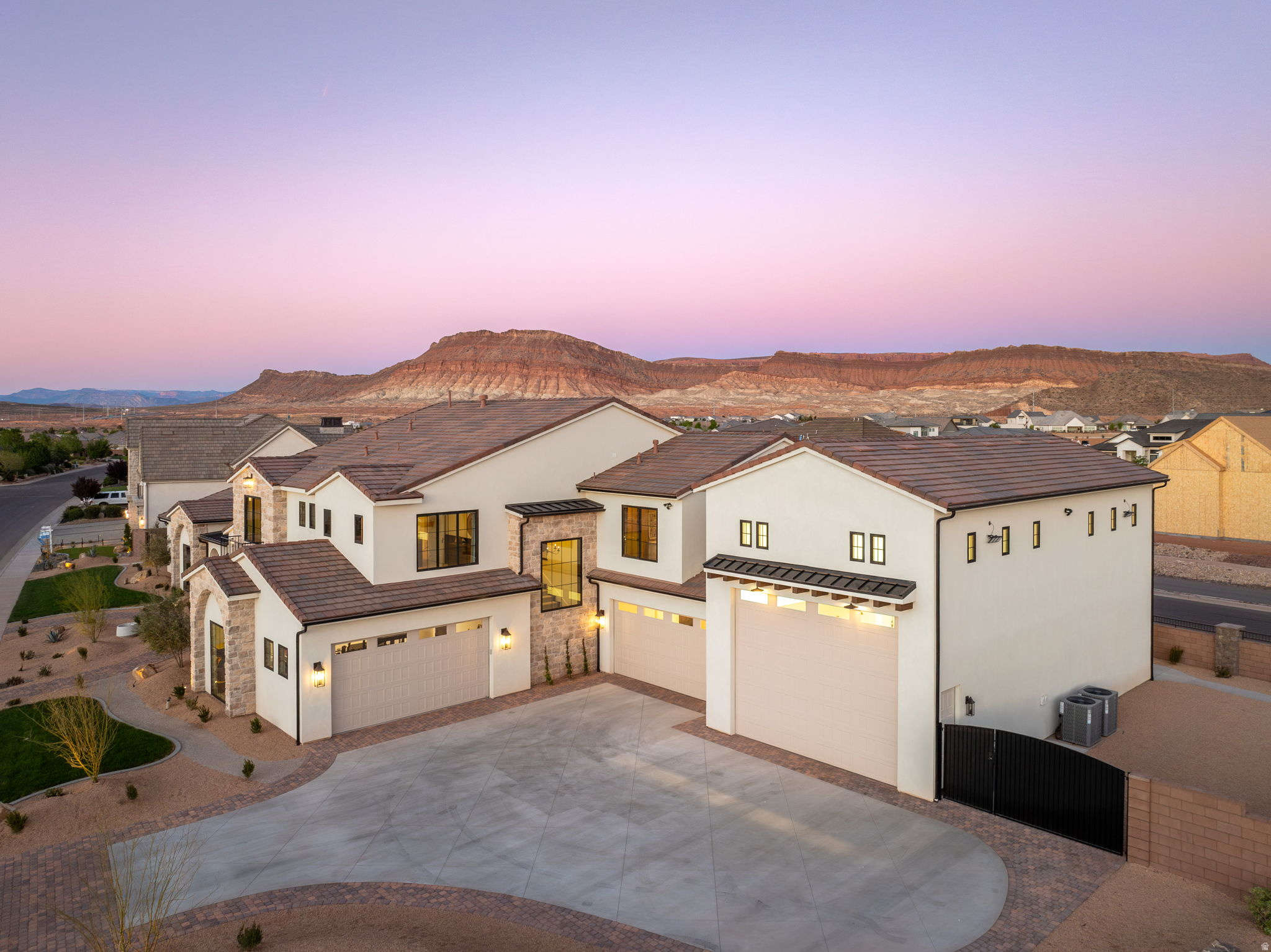 HOMESTEADS AT STUCKI FARMS - Residential