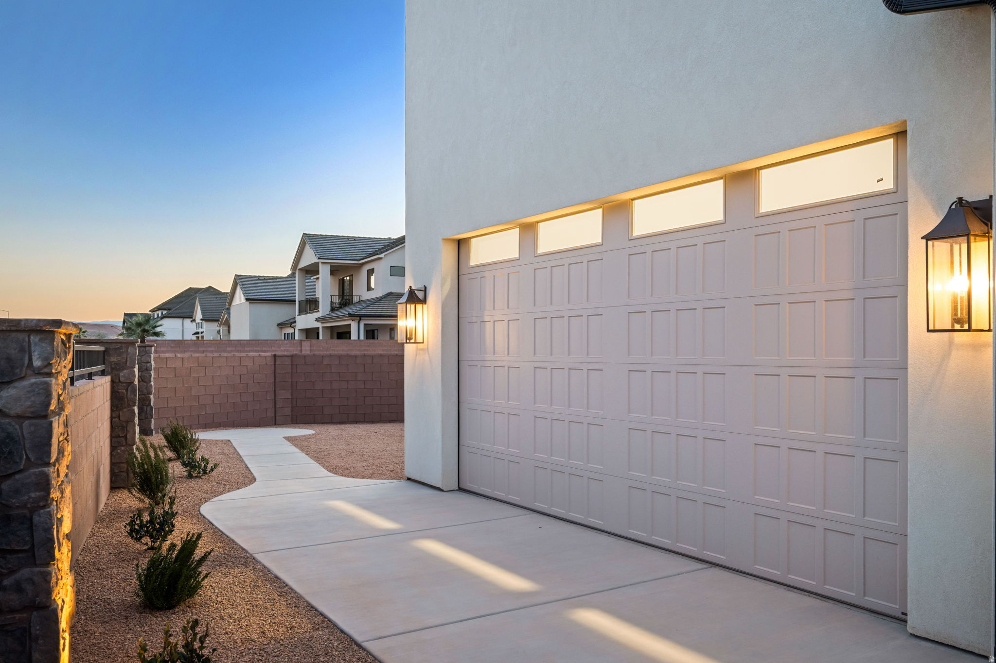 HOMESTEADS AT STUCKI FARMS - Residential
