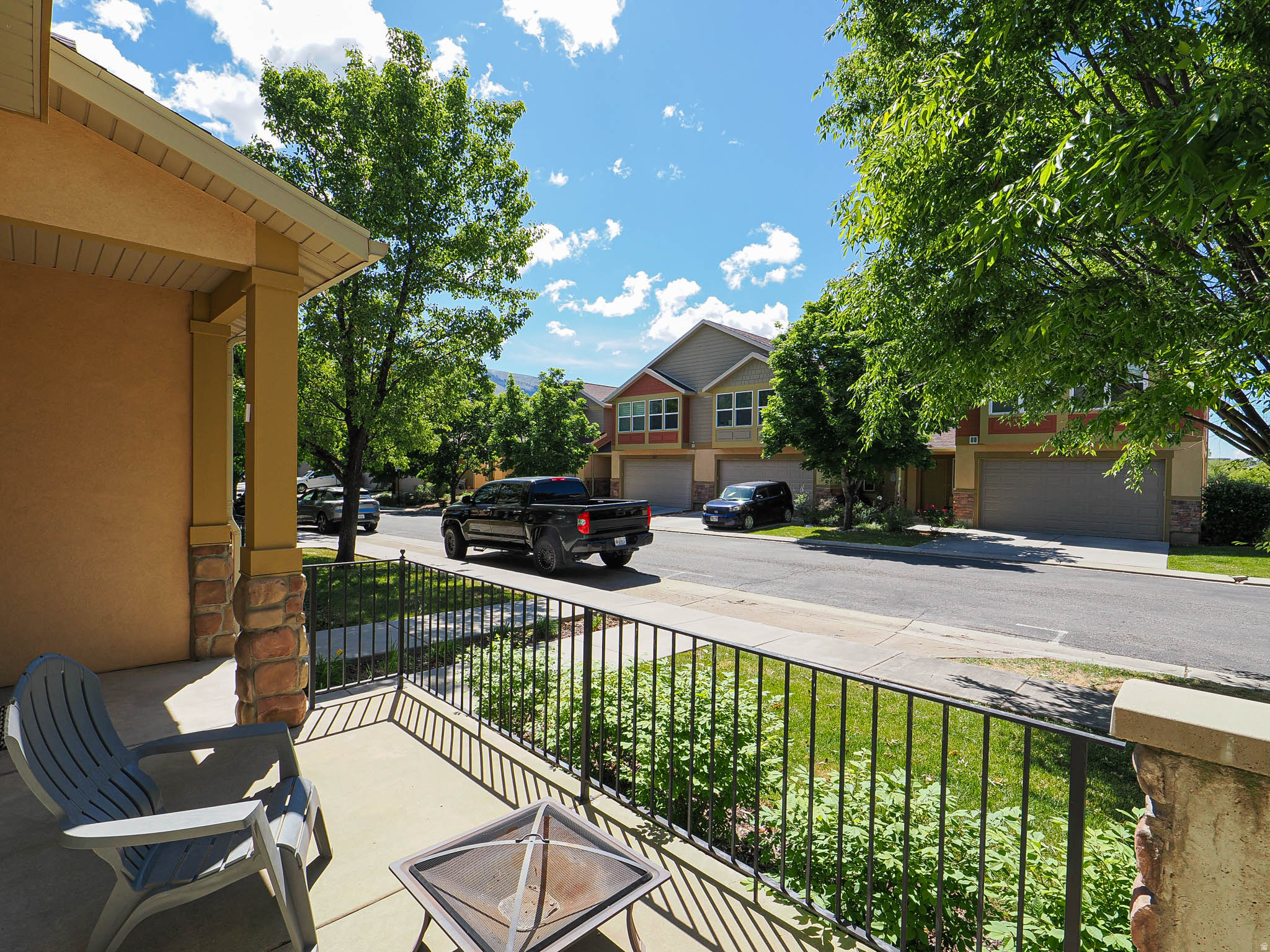 FARMINGTON CROSSING - Residential