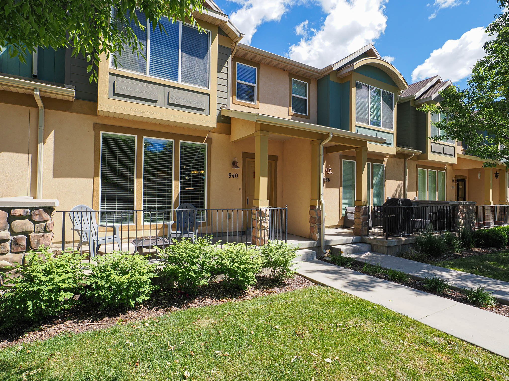 FARMINGTON CROSSING - Residential